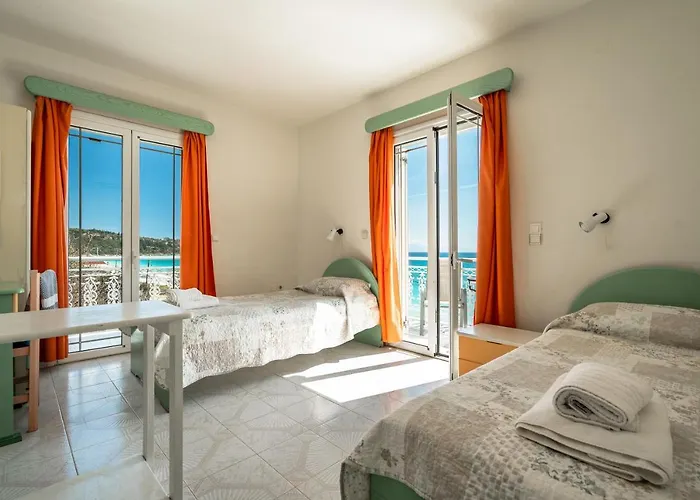 Angela Sea View 4 Πανσιόν